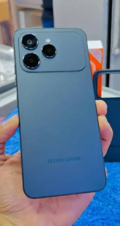Tecno spark 40 6GB / 128 GB