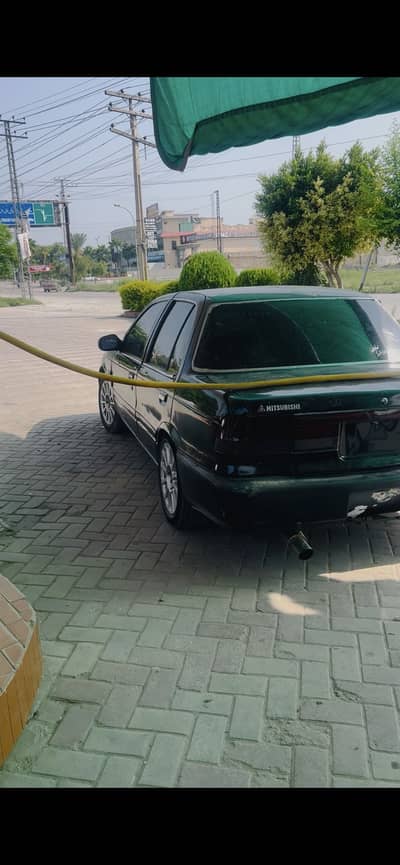 Mitsubishi Lancer 1990