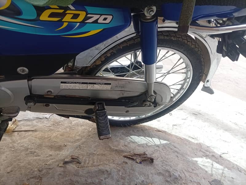 Honda CD 70 6