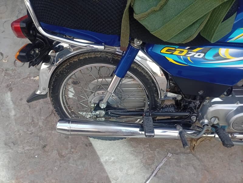Honda CD 70 8
