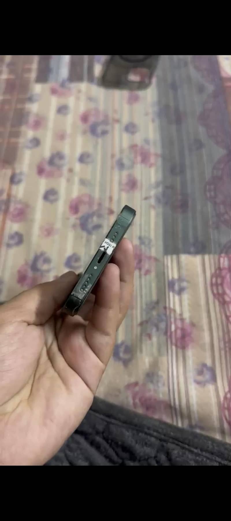 Apple iPhone 13 2