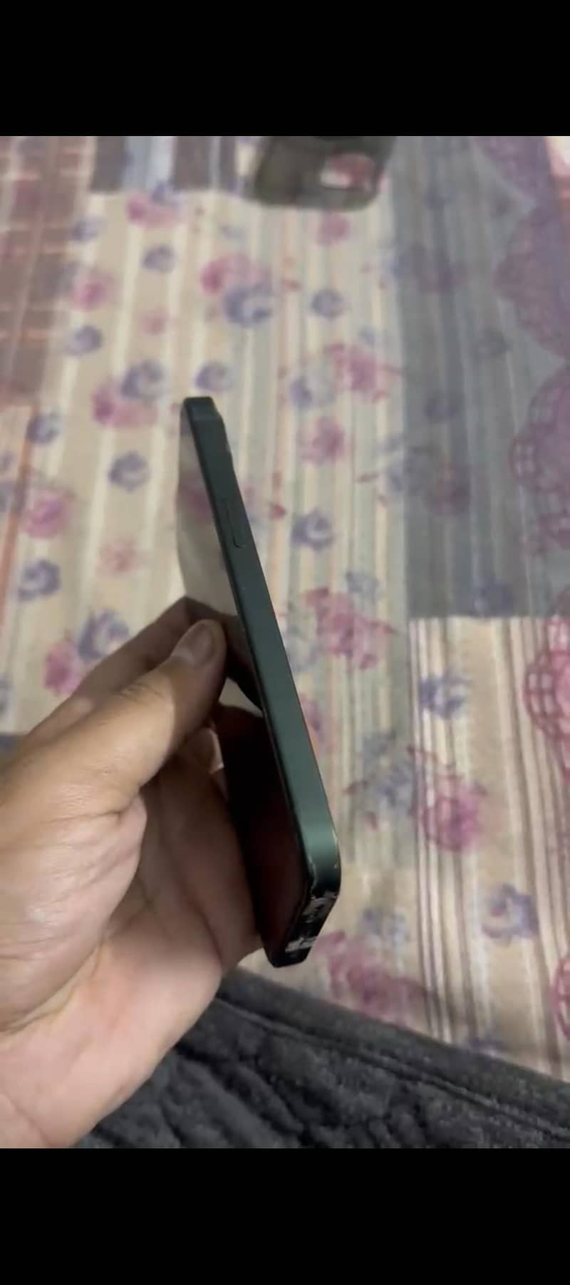 Apple iPhone 13 3