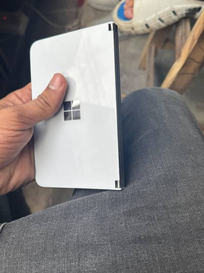 Microsoft Surface Duo