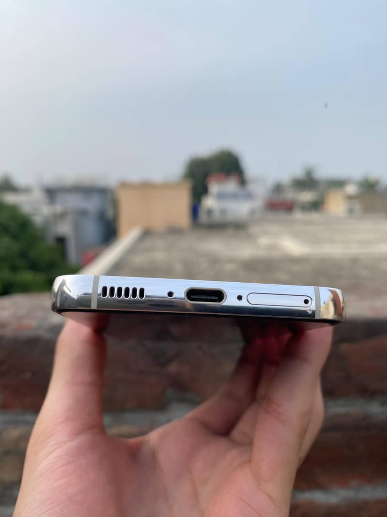 Samsung Mobile S23 1