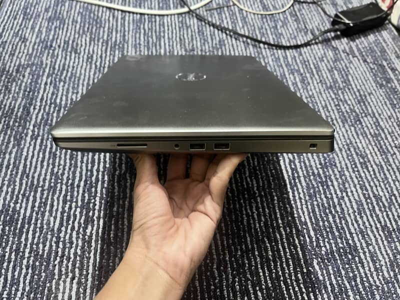 Dell Precision 7560 2