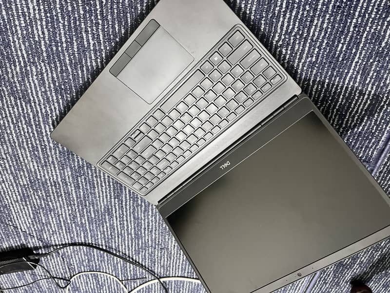 Dell Precision 7560 3