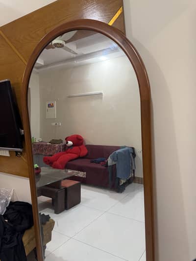 Long mirror