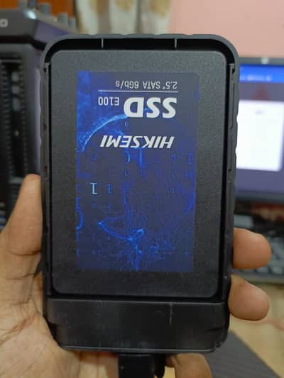 256GB  SSD in mint condition