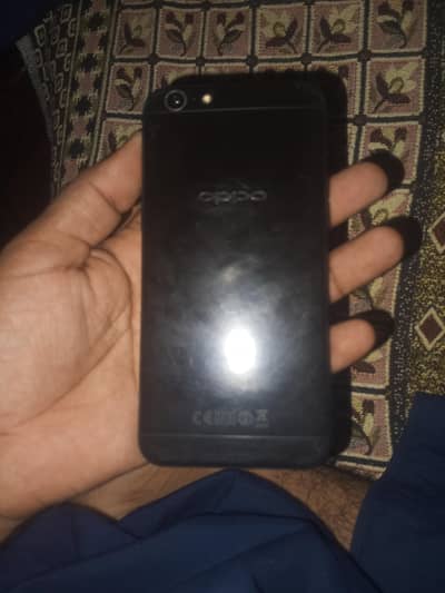 OPPO A57