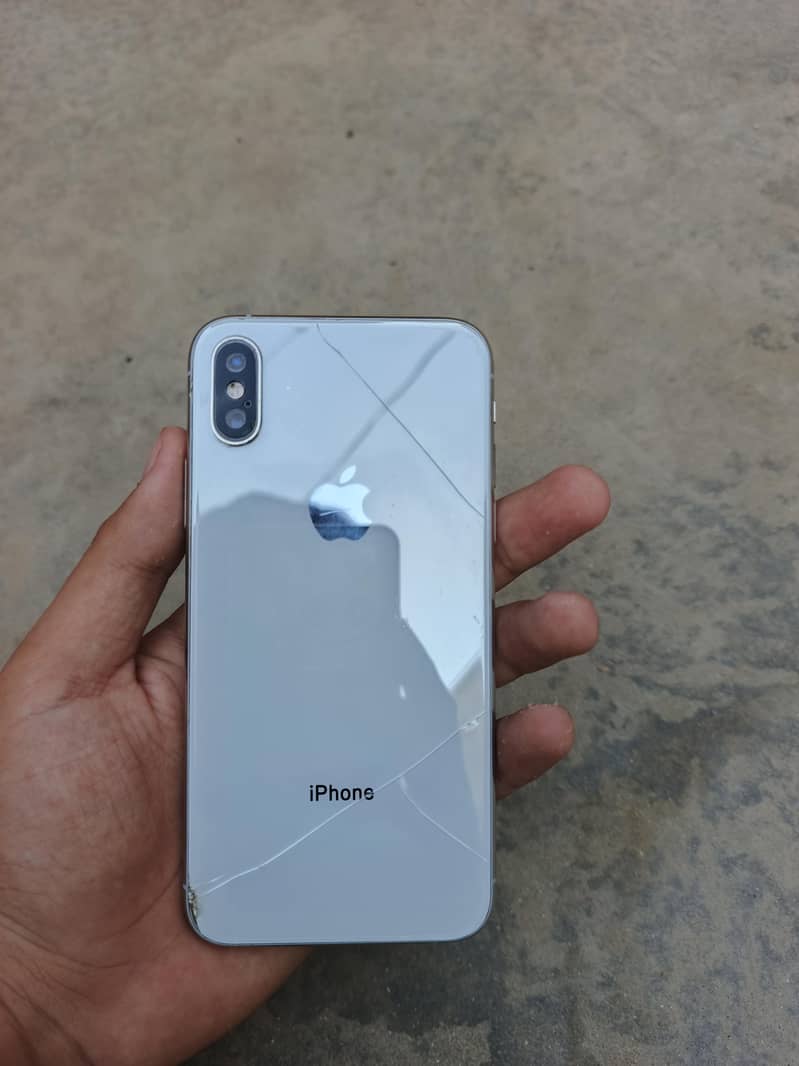 Apple iPhone XS 1