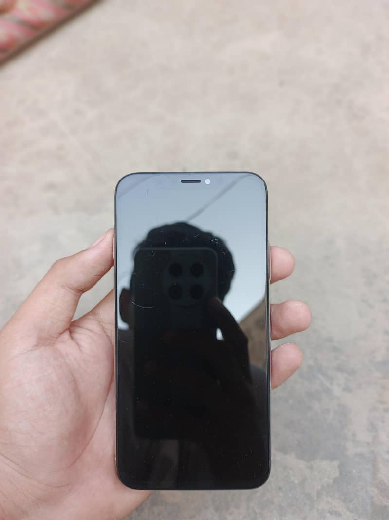 Apple iPhone XS 2