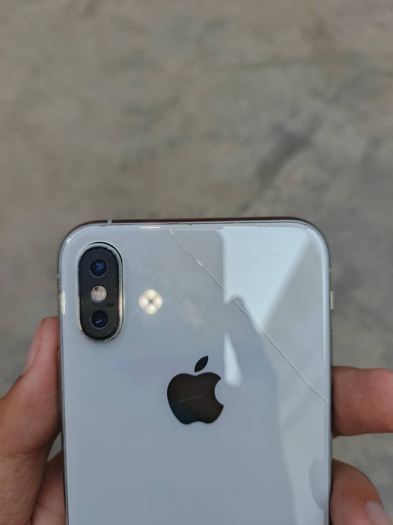 Apple iPhone XS 3