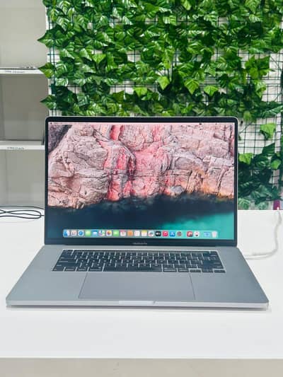 Macbook pro 2019 i9