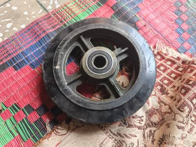 evion electric bike supporting tires