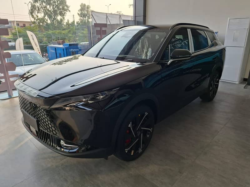 OMODA 7 PhEV 1