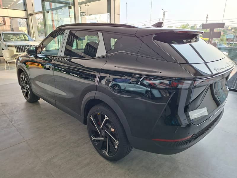 OMODA 7 PhEV 4