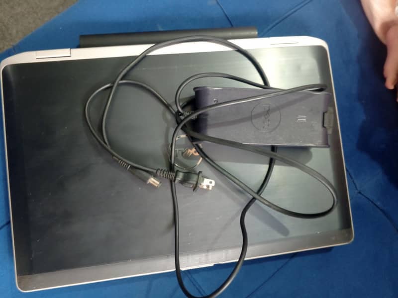 dell laptop 0