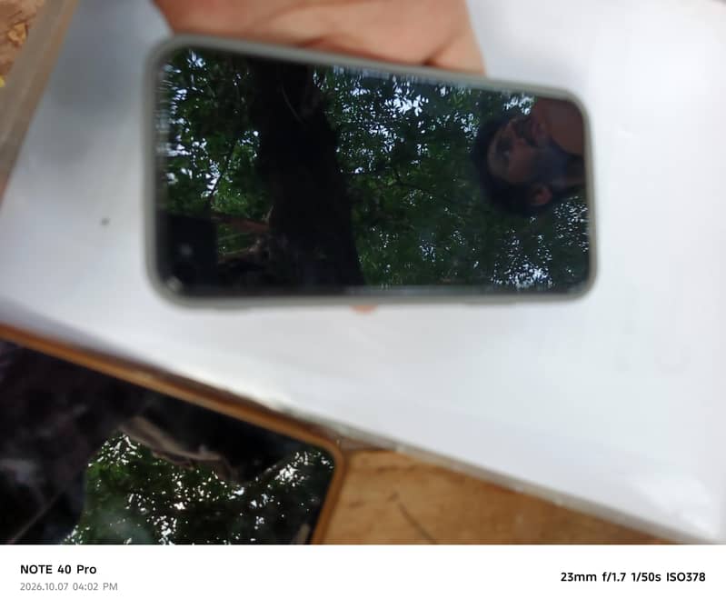 Apple iPhone 11 3