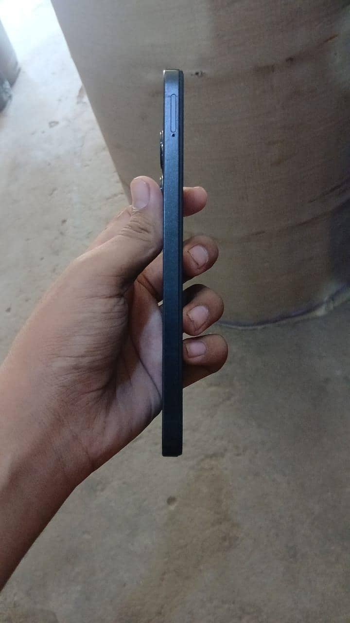 Xiaomi Redmi 13 3