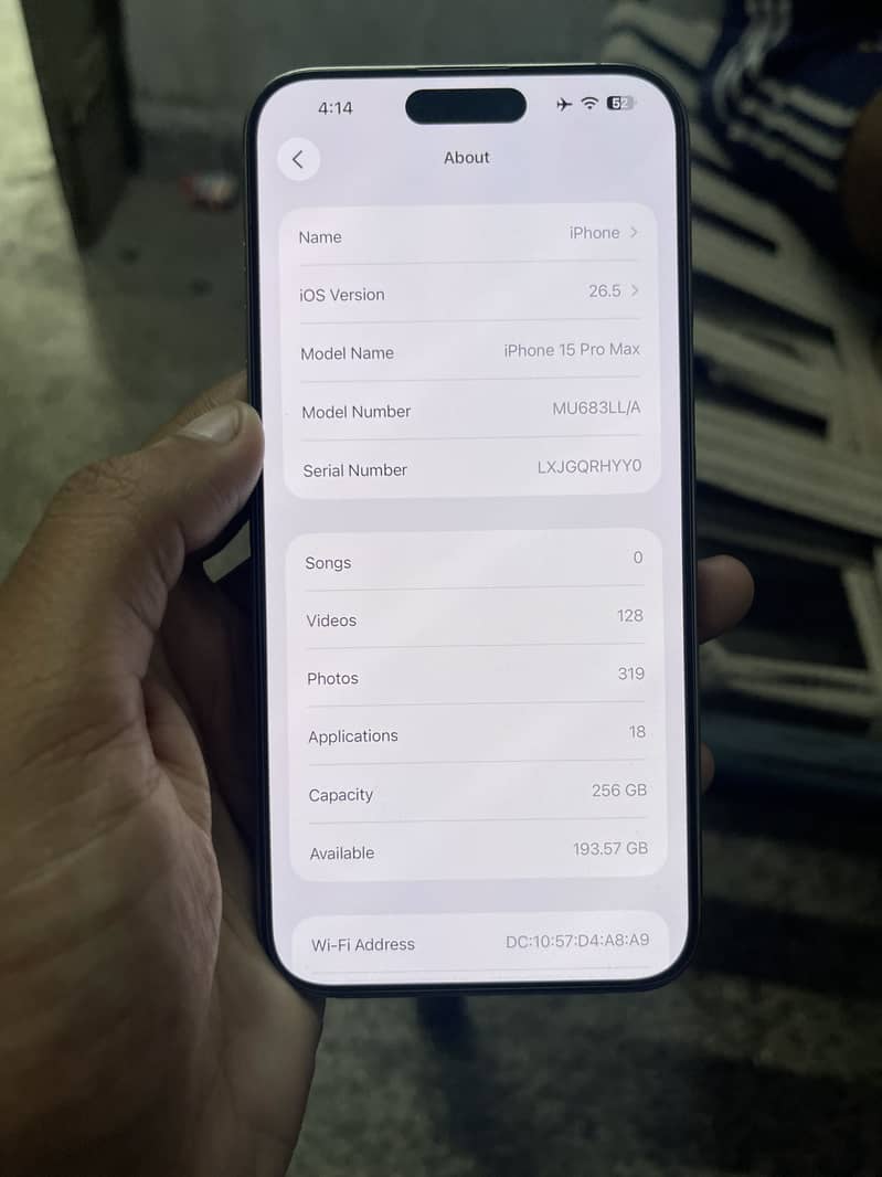 Apple iPhone 15 Pro Max 1