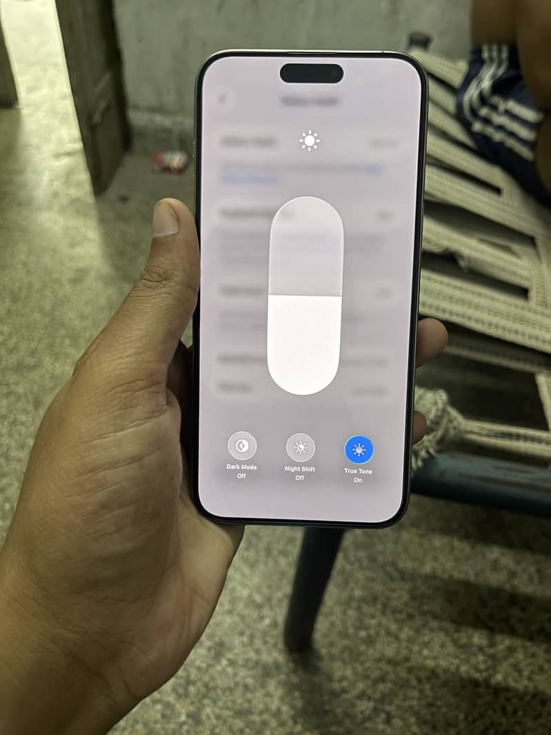 Apple iPhone 15 Pro Max 6