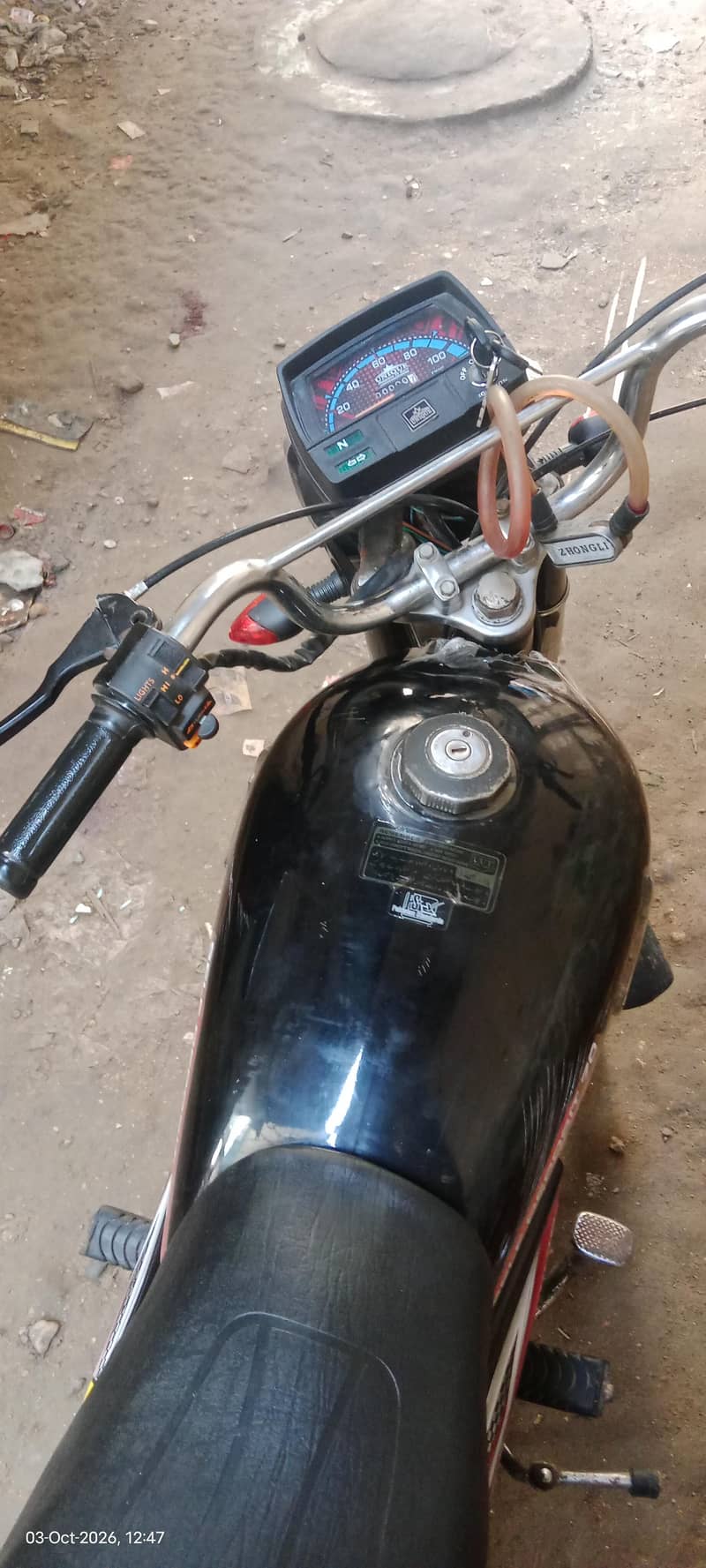 unique 20 model karachi 2