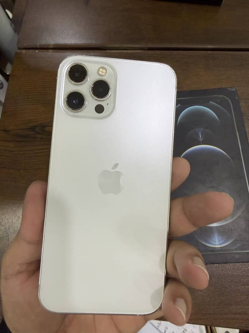 Apple iPhone 12 Pro Max 2