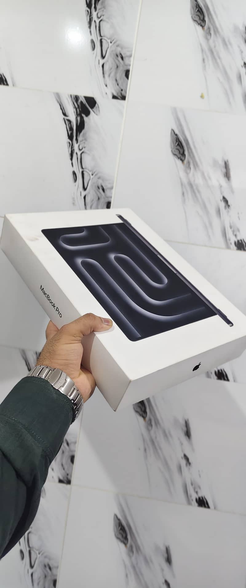 MACBOOK M5 PRO 0