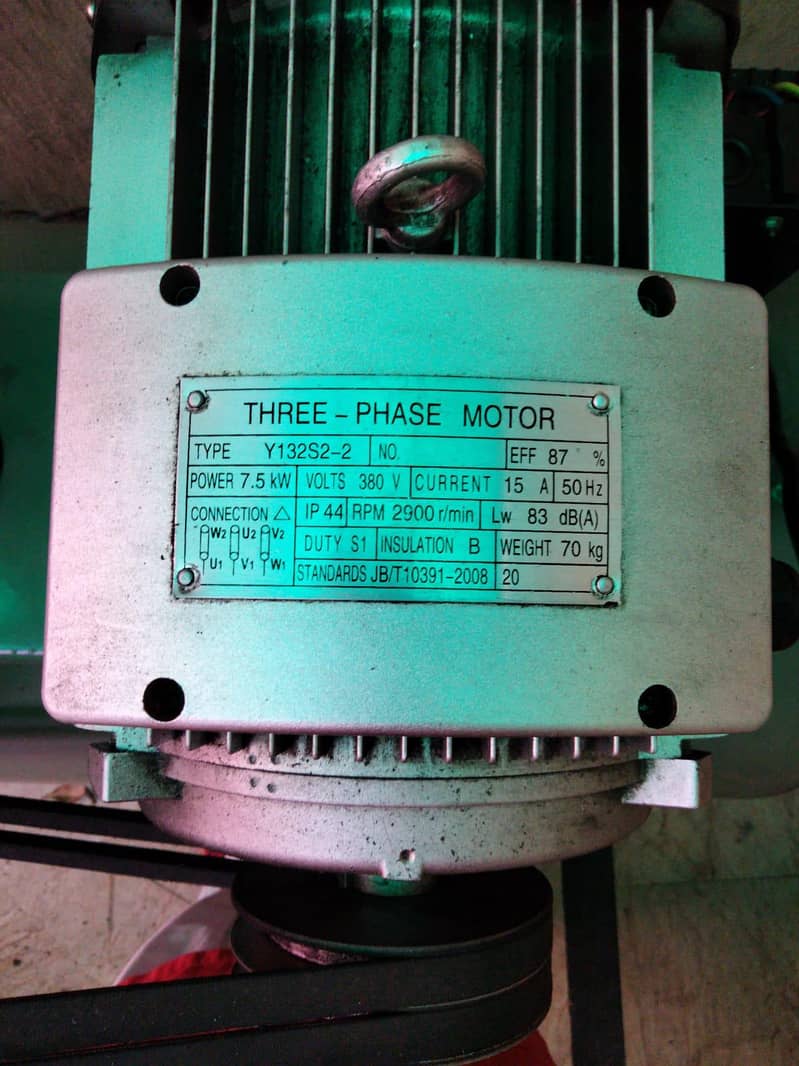 Air Compressor 0