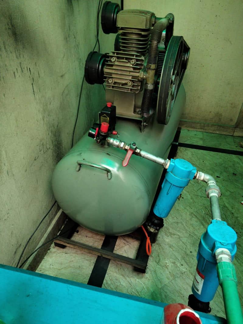 Air Compressor 1