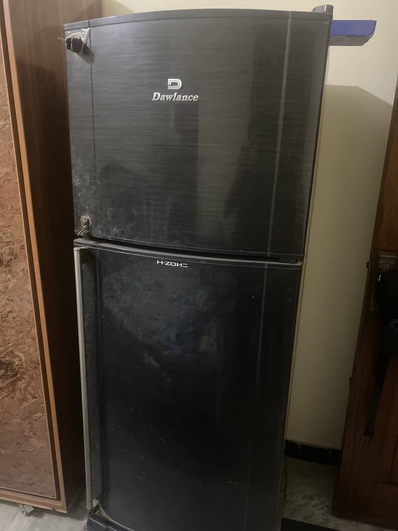 Dawlance fridge 0