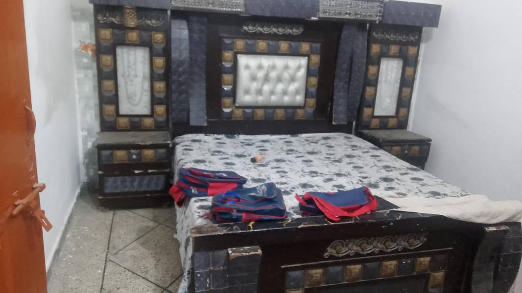Bed Almari Dressing Dining table etc 1