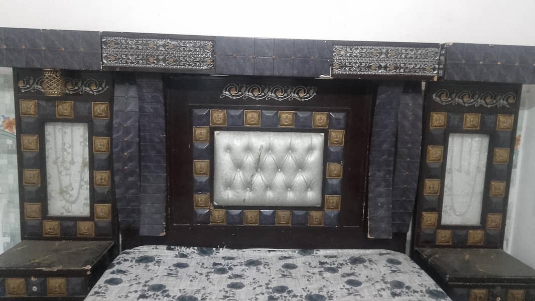Bed Almari Dressing Dining table etc 2