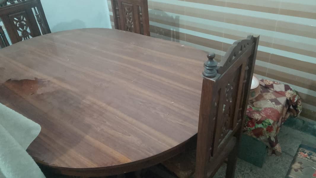 Bed Almari Dressing Dining table etc 3