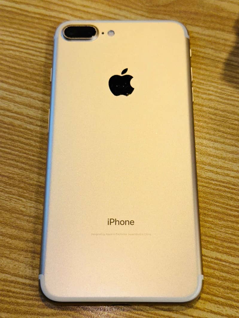 Apple iPhone 7 Plus 0