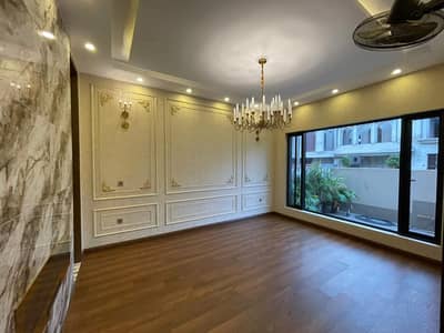 10 MARLA BRAND NEW BEAUTIFULL HOUSE FOR RENT IN BAHRIA TOWN LAHORE