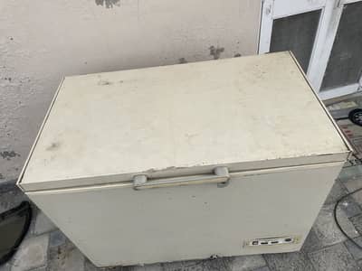 Dawalance freezer