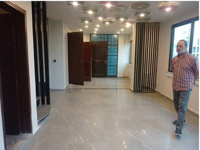 Brand New Office Area 1350 Square Feet Available For Rent In Gulberg 3 Lahore