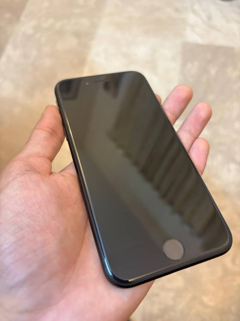 Apple iPhone SE 2