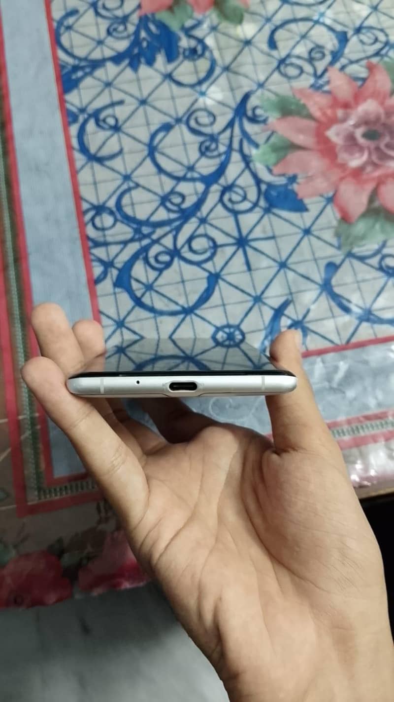 Sony XZ3 4