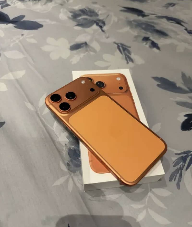 Apple iPhone 17 Pro Max 0