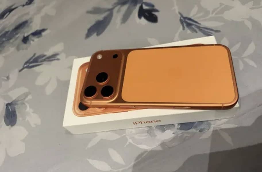 Apple iPhone 17 Pro Max 2