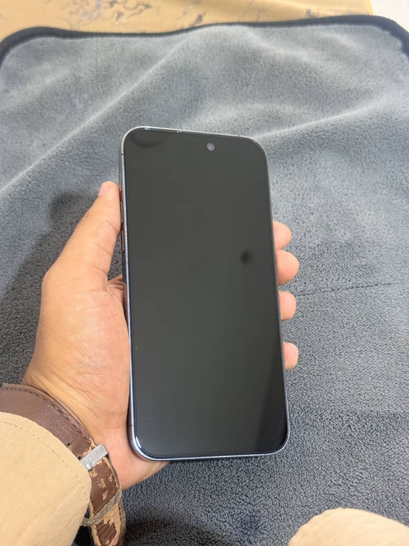 Apple iPhone 14 Pro Max 6