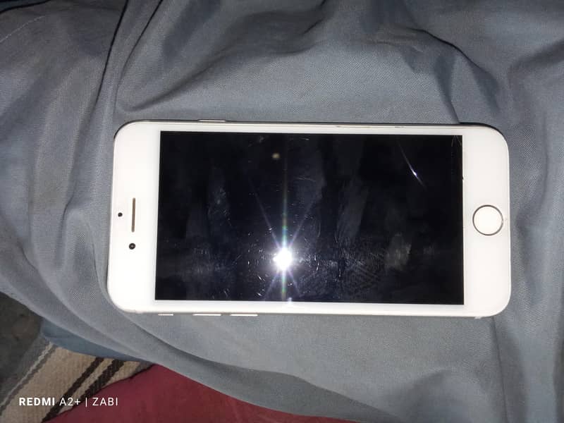 Apple iPhone 8 2