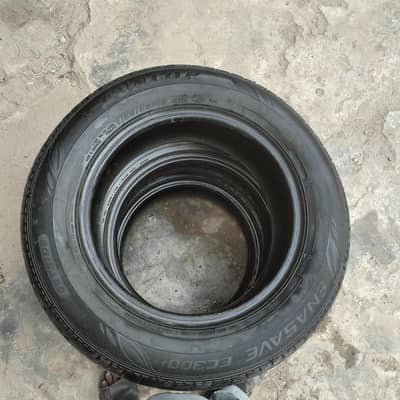 Dunlop fresh tyres 195/65 R15