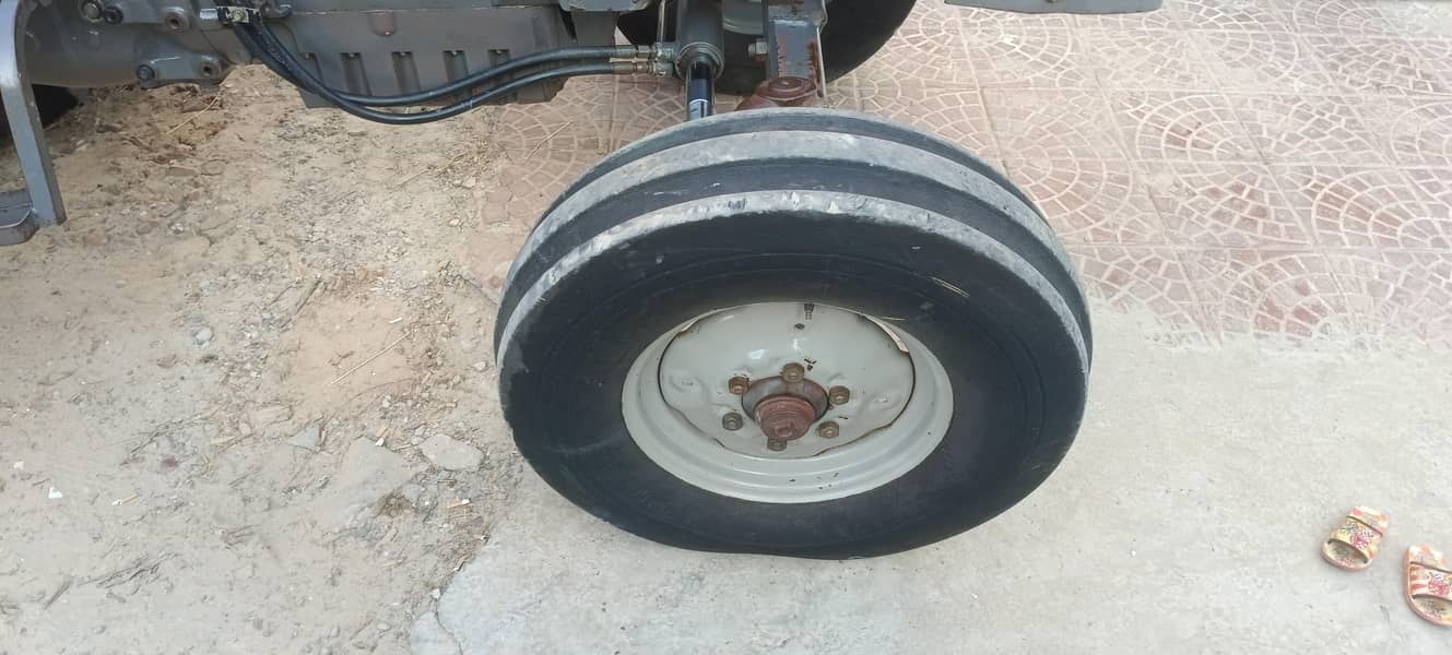 385 Tractor 2