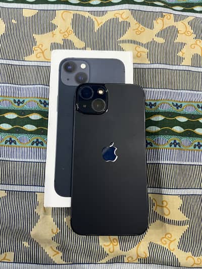 Apple iPhone 13