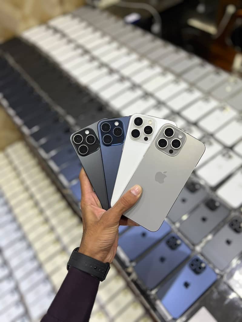 Apple iPhone 15 Pro Max 0