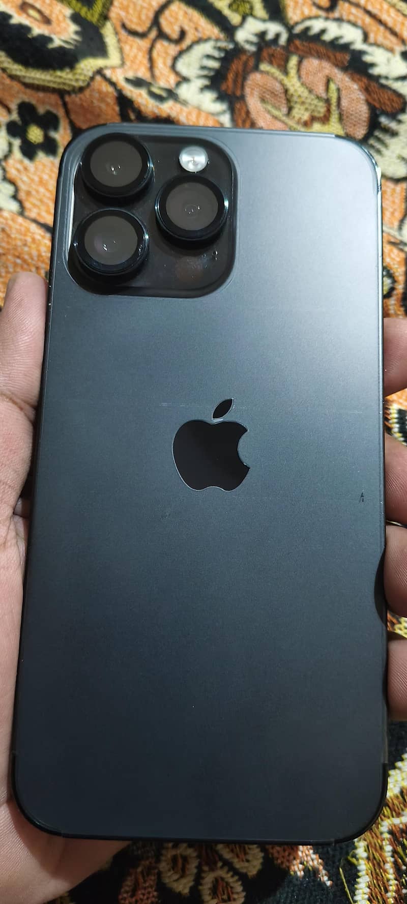 Apple iPhone 14 Pro Max 1