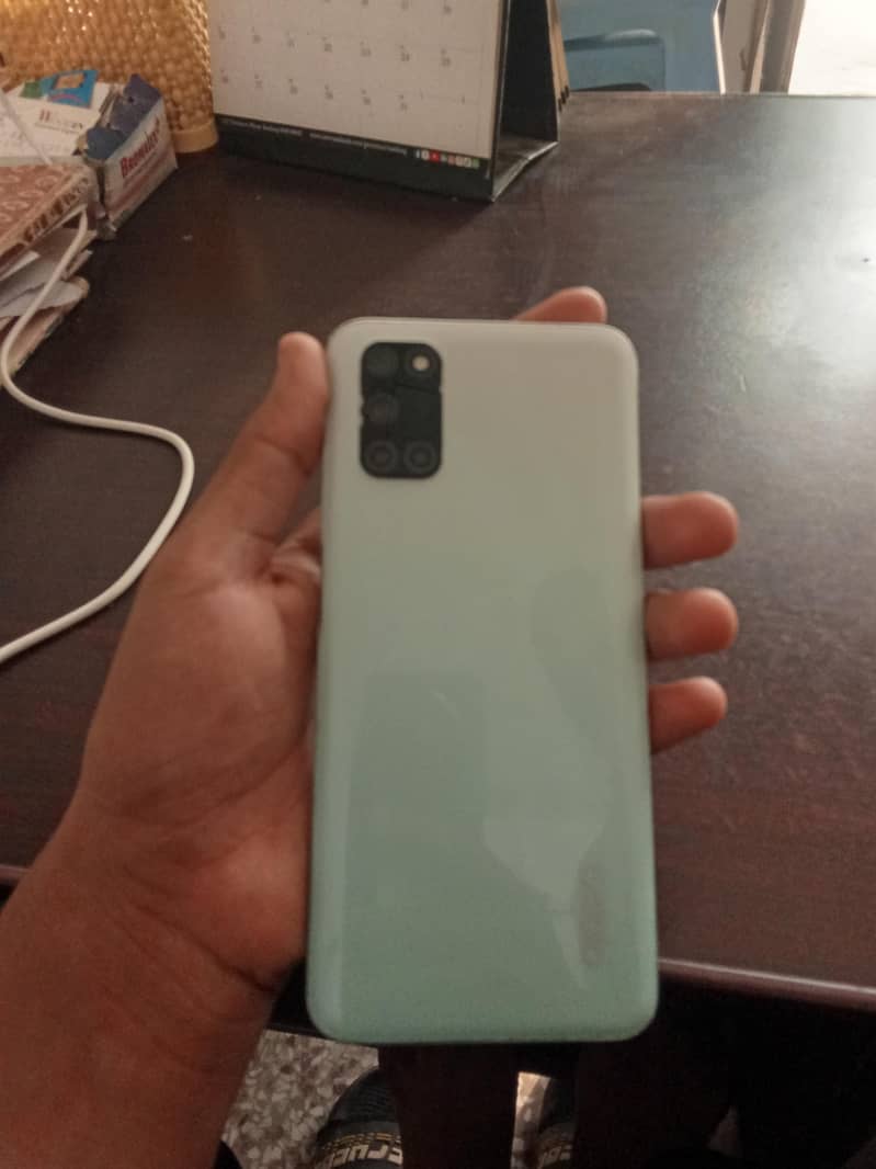 OPPO A52 4